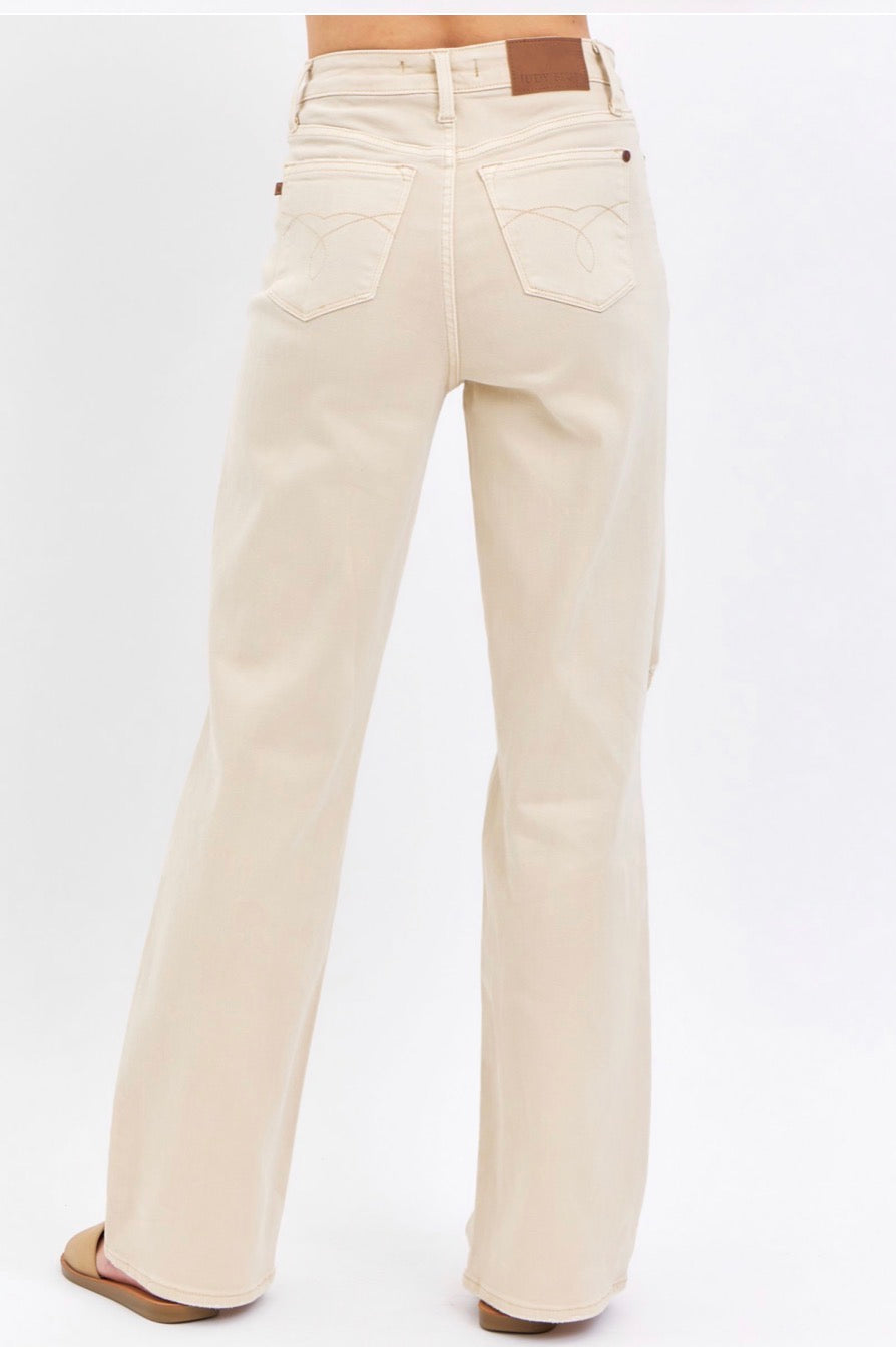Judy Blue 90’s Straight Jeans
