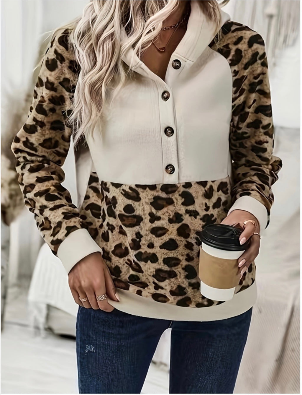 Hoodie with Leopard Print