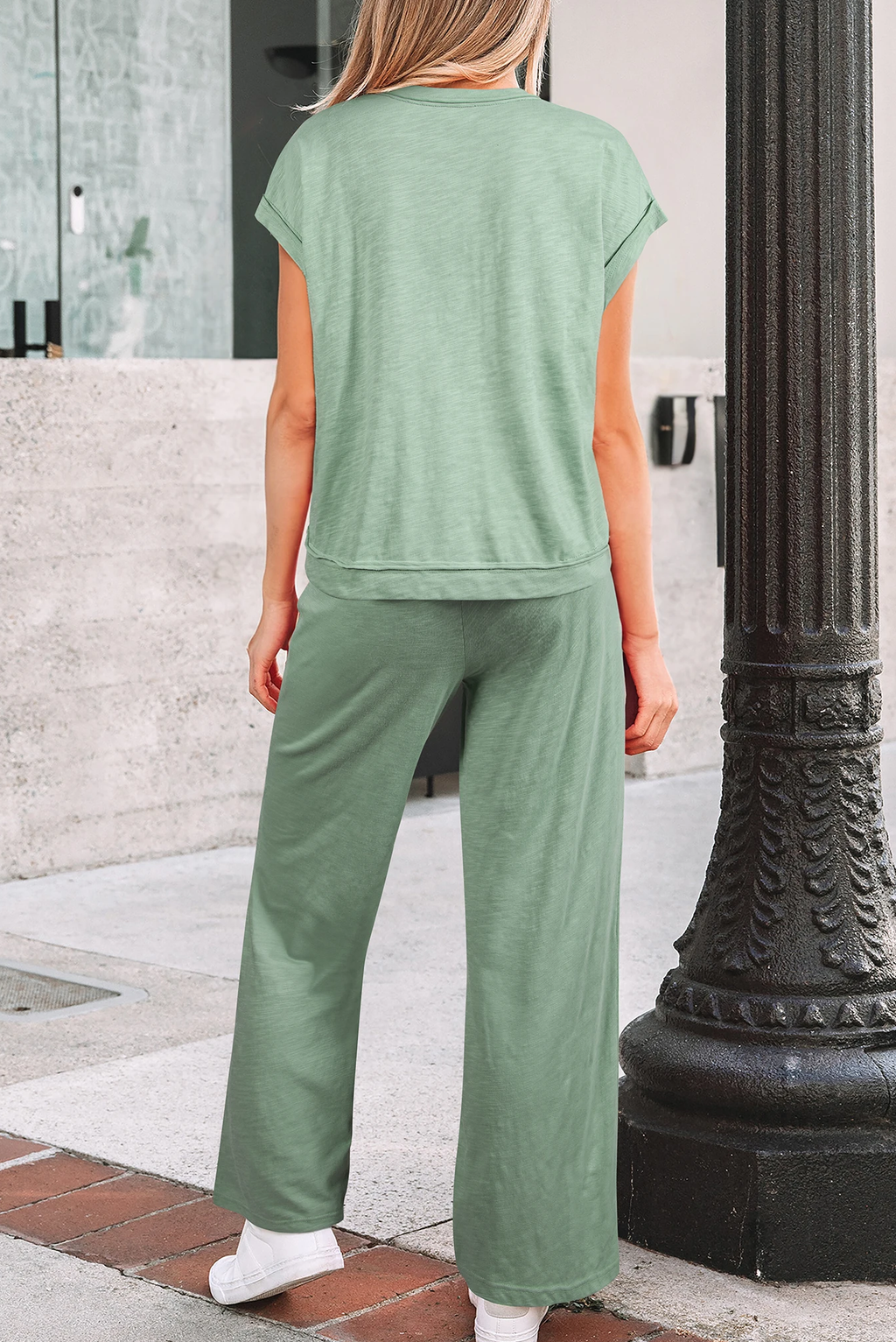 Short Sleeve Tee Raw Seam Patch Pocket Drawstring Pants Set