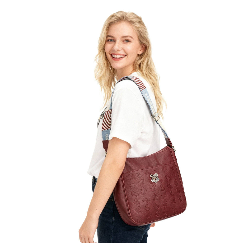 Harry Potter Hogwarts Crest 9.75" Women's Maroon Crossbody Bag