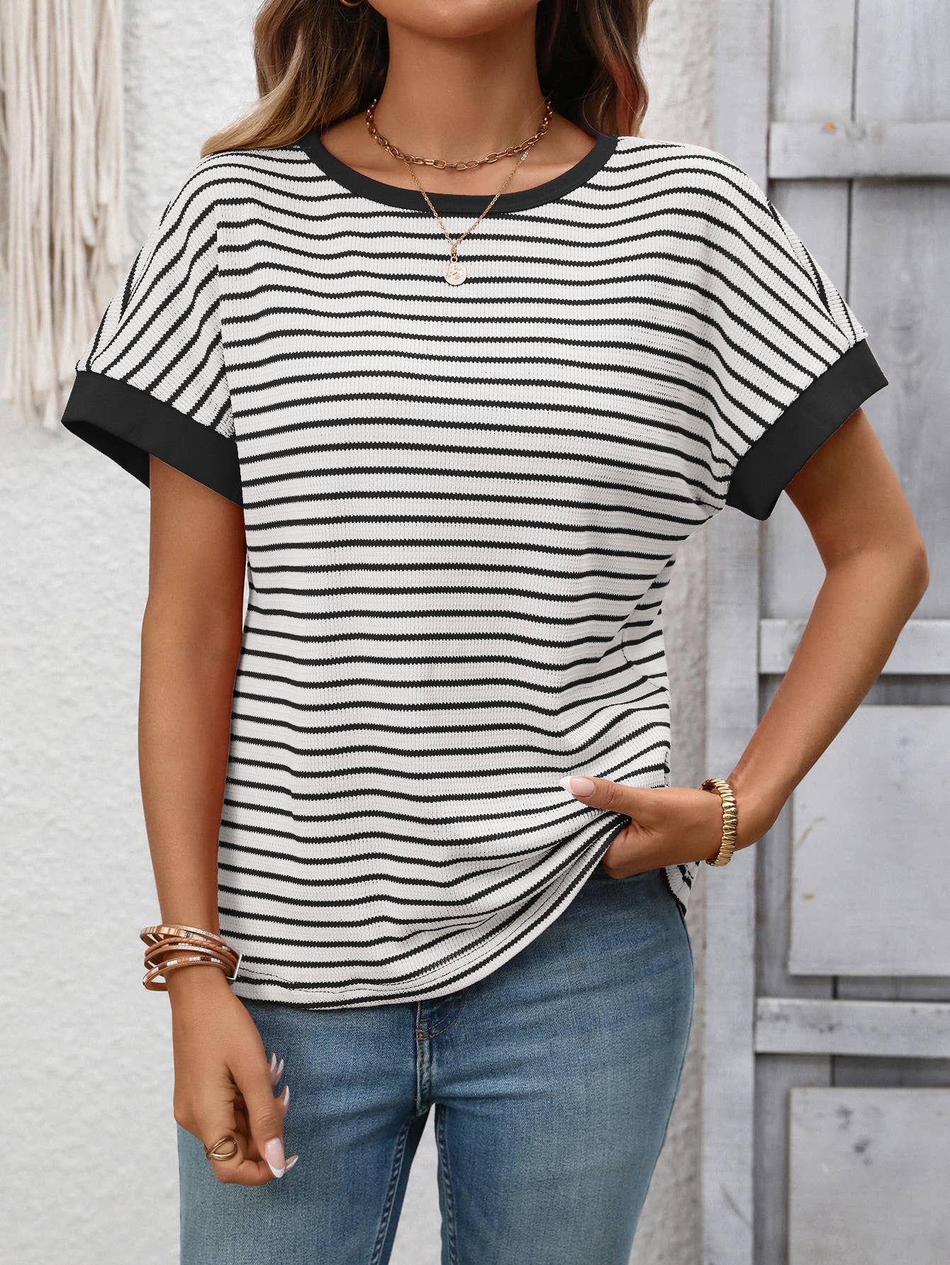 Casual crew-neck patchwork short-sleeved T-shirt